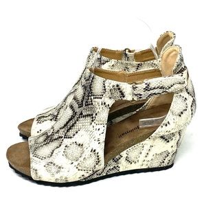 Jolimall Snake Sandals